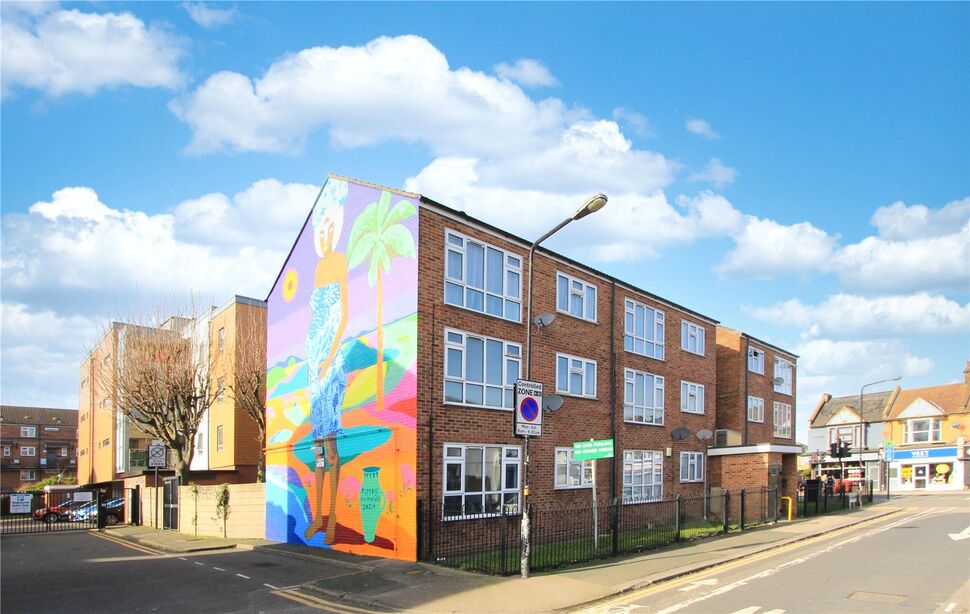 Main image of 1 bedroom Flat for sale, Pretoria Avenue, Walthamstow, London, E17