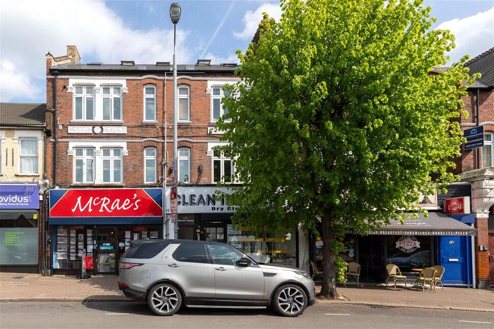 Main image of 1 bedroom Flat to rent, The Avenue, Chingford, E4