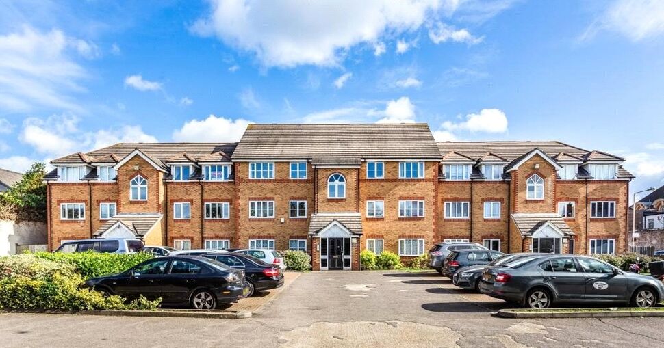 Main image of 2 bedroom Flat to rent, Gillards Mews, Walthamstow, London, E17