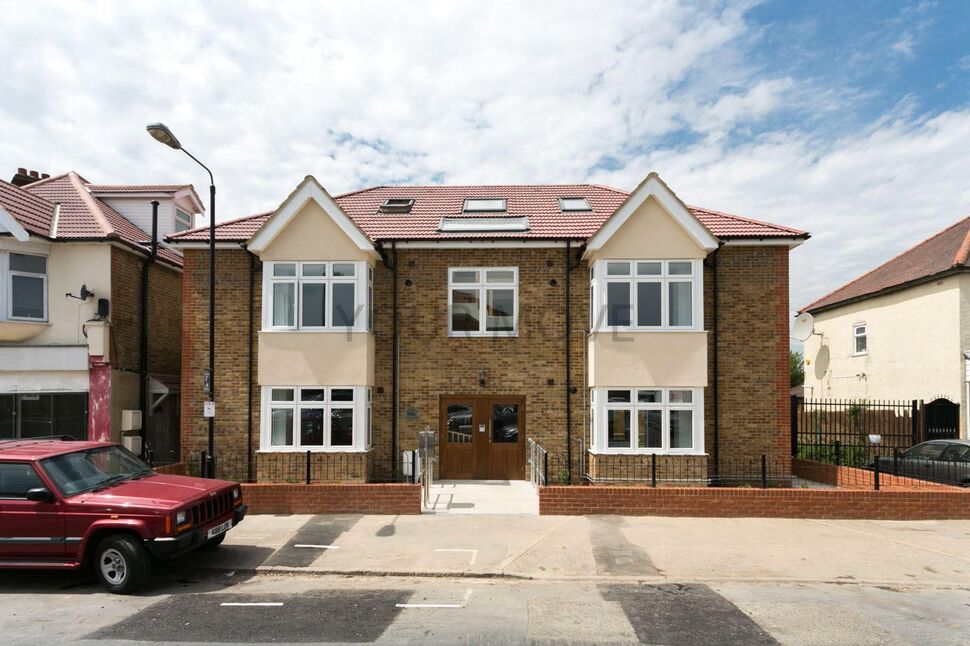 Main image of 1 bedroom Flat to rent, Winchester Road, Chingford, E4