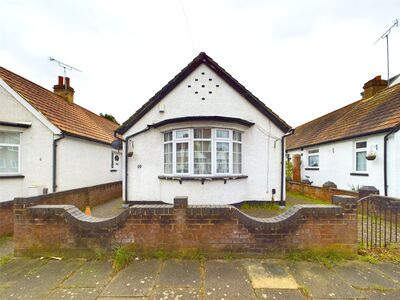 Catherine Road, 2 bedroom Detached Bungalow for sale, £500,000