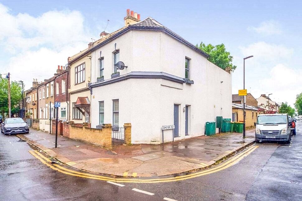 Main image of 1 bedroom  Flat for sale, Odessa Road, Forest Gate, London, E7