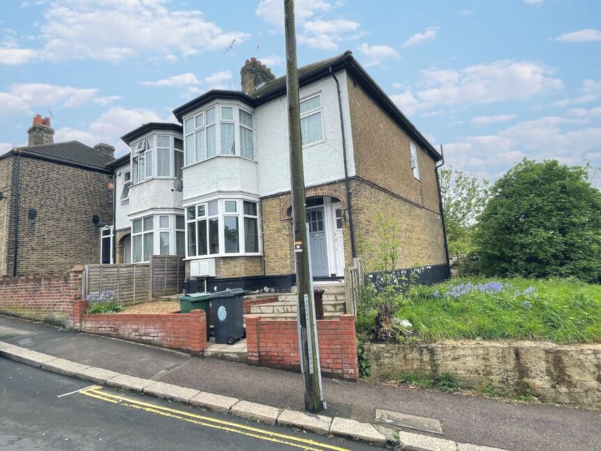Main image of 2 bedroom  Flat to rent, Aubrey Road, Walthamstow, London, E17