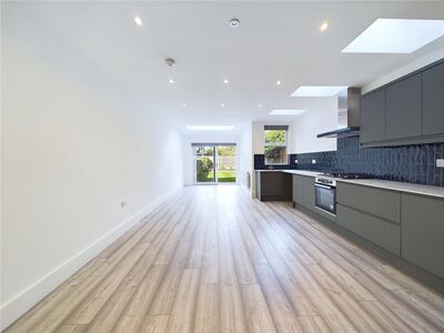 Albert Road, 5 bedroom House to rent, &pound;3,500 pcm