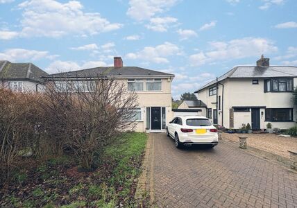 Ongar Road, 3 bedroom Semi Detached House to rent, &pound;2,100 pcm