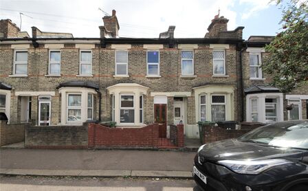 Exmouth Road, 2 bedroom Mid Terrace House for sale, £585,000