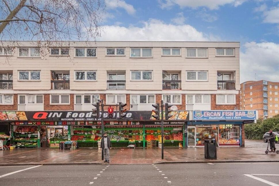 Main image of 3 bedroom  Flat to rent, Barking Road, London, E6