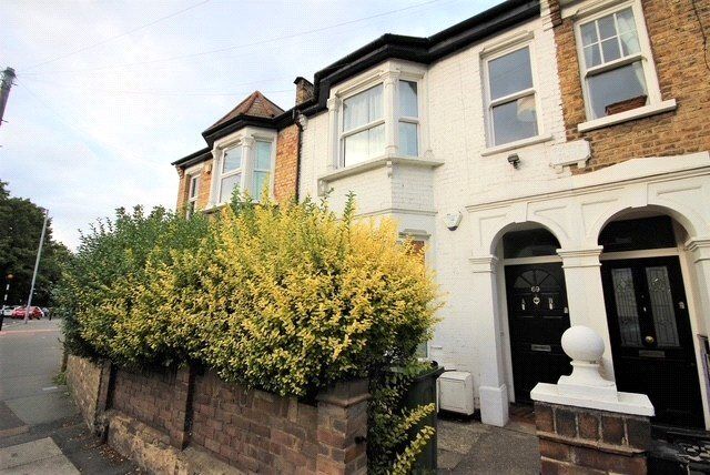 Main image of 2 bedroom  Flat to rent, Shernhall Street, Walthamstow, E17