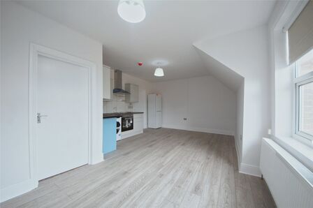 1 bedroom  Flat to rent
