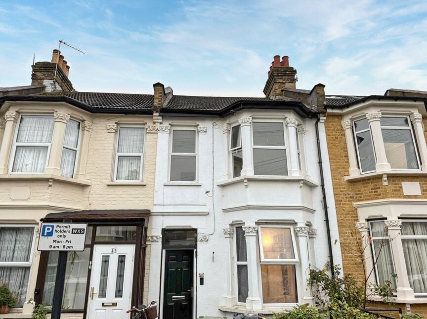 Main image of 2 bedroom  Flat to rent, Carnarvon Road, London, E10