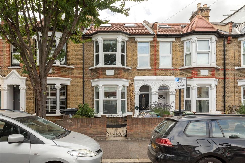 Main image of 2 bedroom  Flat to rent, Essex Road, Leyton, E10