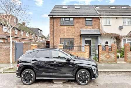 Grosvenor Road, 5 bedroom Semi Detached House for sale, &pound;850,000