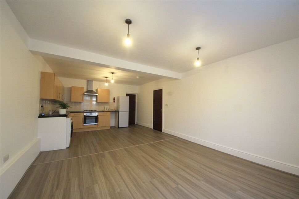 Main image of 2 bedroom Flat to rent, Pretoria Avenue, Walthamstow, E17