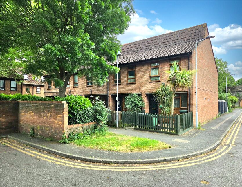Main image of 2 bedroom Mid Terrace House for sale, Neville Close, Leytonstone, E11