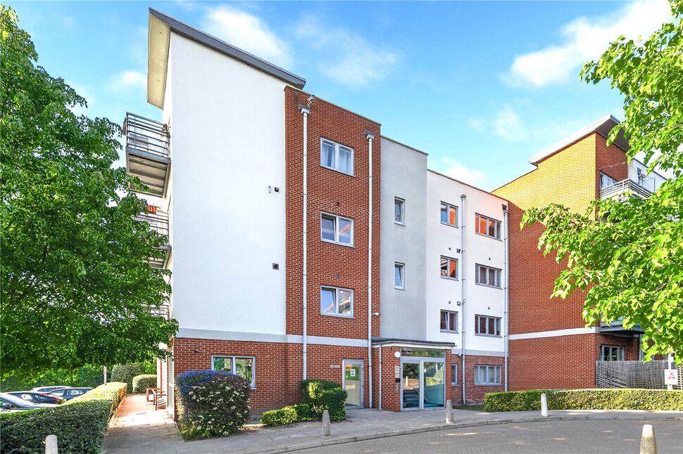 Main image of 1 bedroom Flat to rent, Hawker Place, Walthamstow, E17