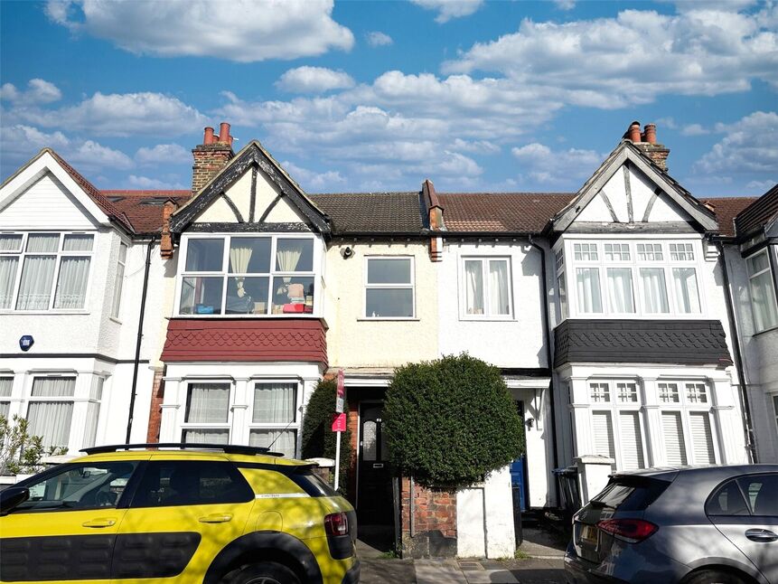 Main image of 2 bedroom Flat to rent, Bertram Road, London, NW4