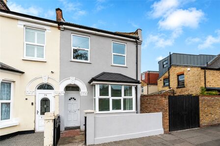 Erskine Road, 6 bedroom End Terrace House for sale, &pound;900,000