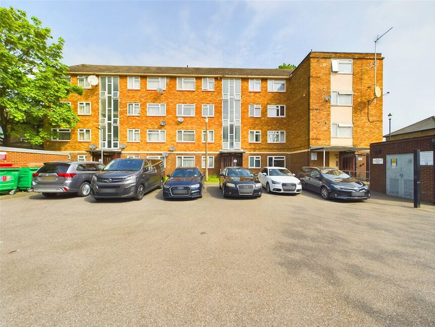Main image of 2 bedroom Flat for sale, Richmond Road, Forest Gate, E7