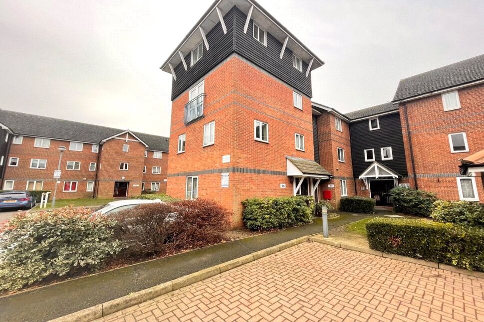 Main image of 1 bedroom Flat for sale, Mandeville Court, Chingford, London, E4