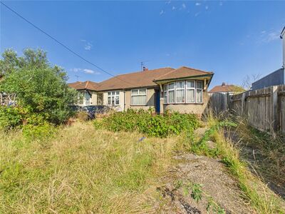 Waltham Way, 2 bedroom Semi Detached House for sale, &pound;450,000