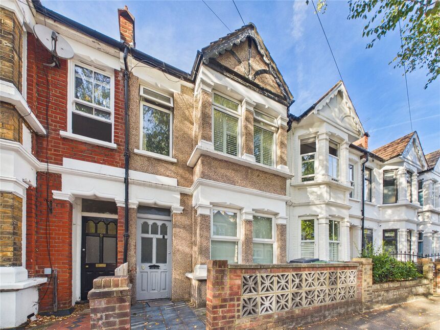 Main image of 1 bedroom Flat for sale, Waverley Road, Walthamstow, E17