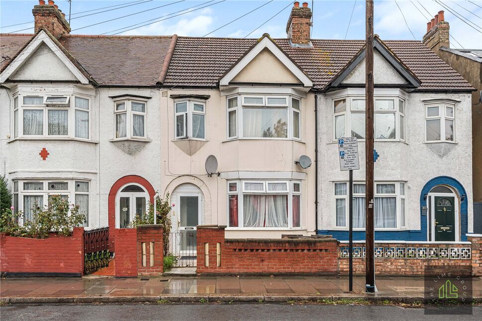 Main image of 3 bedroom Mid Terrace House for sale, Brantwood Road, London, N17