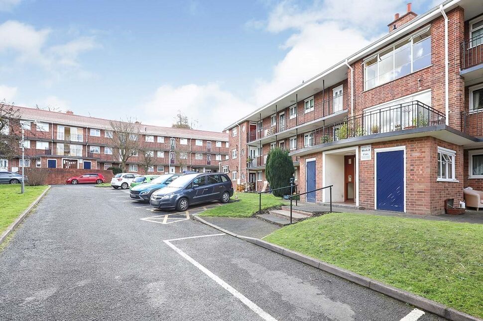 Main image of 1 bedroom Flat to rent, Merridale Road, Wolverhampton, WV3