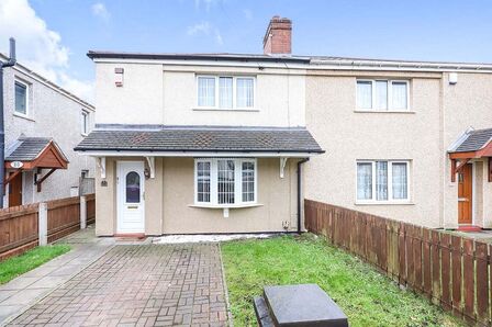 3 bedroom Semi Detached House to rent