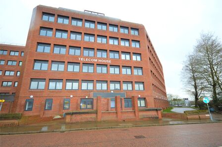 Church Street, 1 bedroom  Flat to rent, £800 pcm