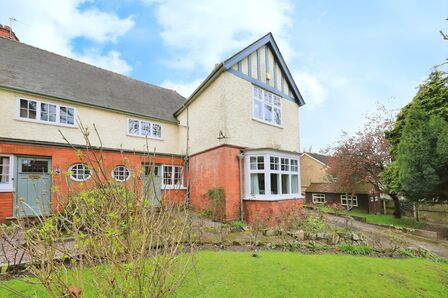 Lonsdale Road, 4 bedroom Semi Detached House for sale, £450,000