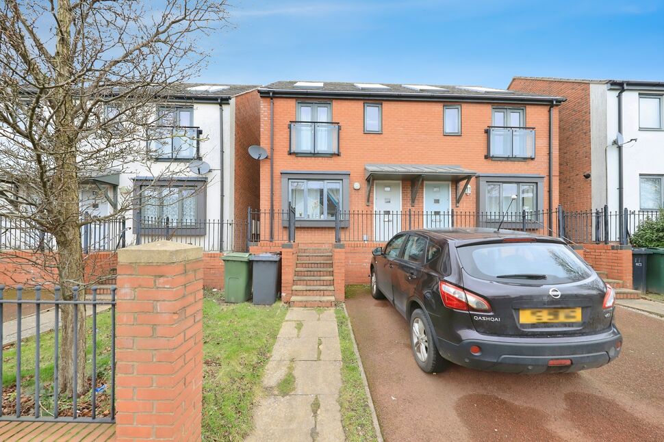 3 bedroom Semi Detached House for sale, Fourth Avenue, Wolverhampton