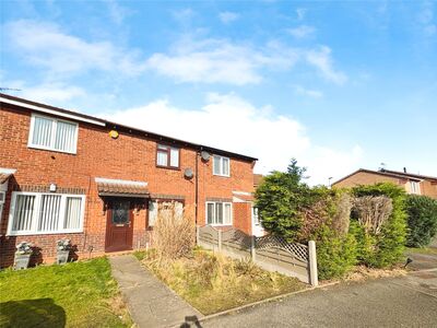 Solent Close, 2 bedroom Mid Terrace House to rent, £950 pcm
