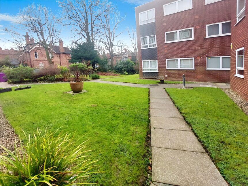 2 bedroom Flat for sale, Newbridge Mews, Tettenhall Road, WV6 £115,000