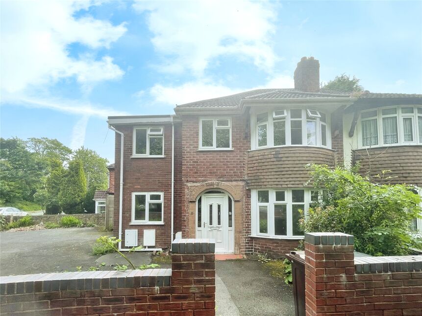 Main image of 2 bedroom  Flat to rent, Walton Crescent, Wolverhampton, West Midlands, WV4