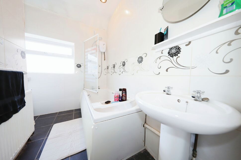 Bathroom / WC