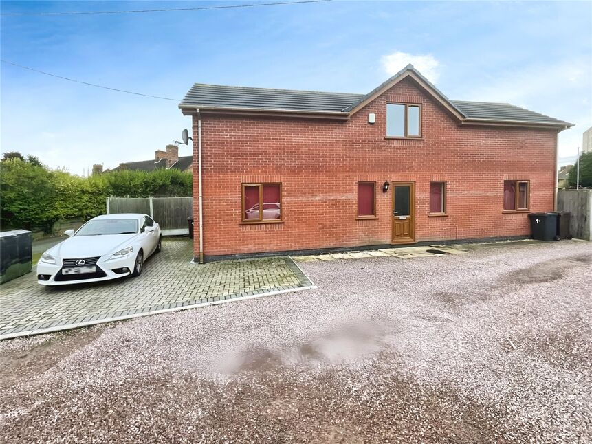 Main image of 2 bedroom Detached House to rent, Emerald Close, Bilston, West Midlands, WV14