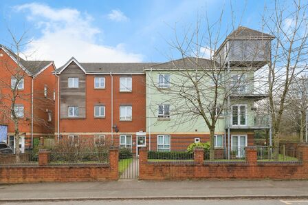 2 bedroom  Flat for sale