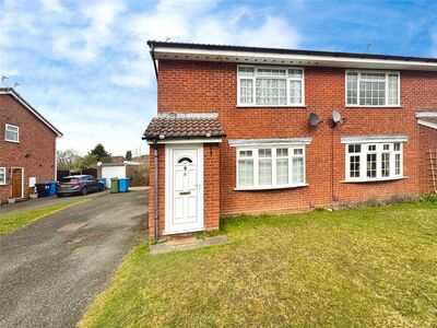 Worcester Grove, 1 bedroom  Flat to rent, £725 pcm