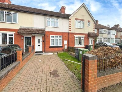 2 bedroom Mid Terrace House to rent