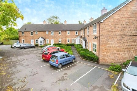 2 bedroom  Flat to rent