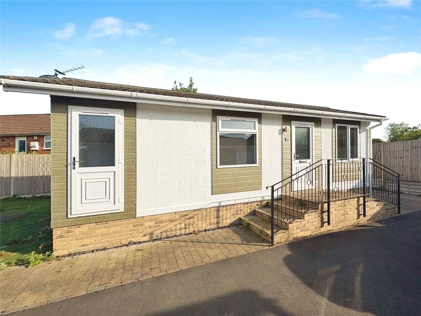 1 bedroom Detached Property to rent