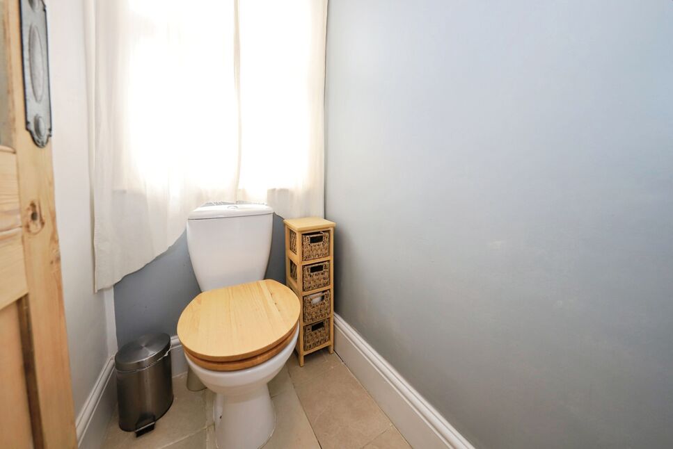 Separate WC