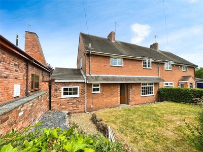 Queens Road, 3 bedroom Semi Detached House for sale, £275,000