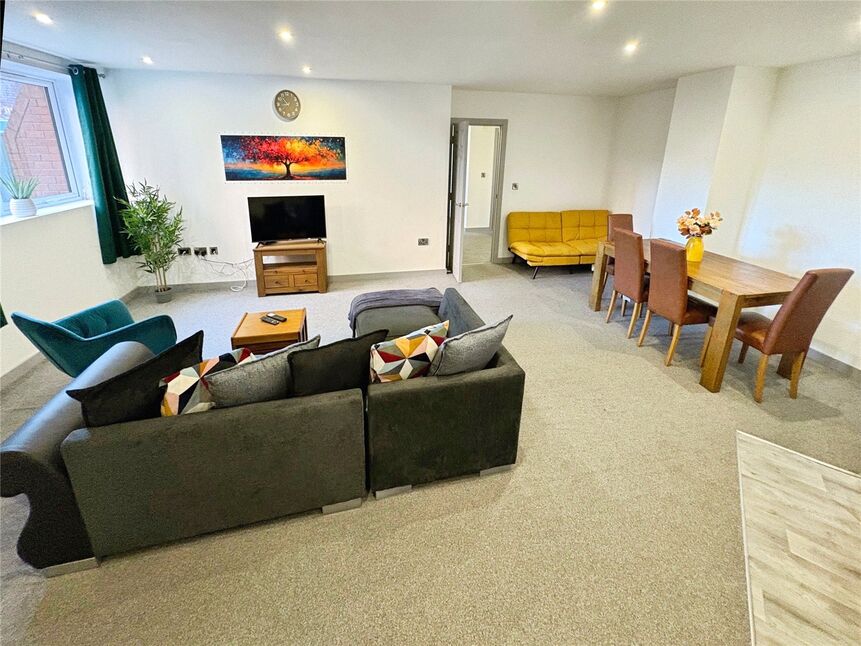 Living Room / Kitchen