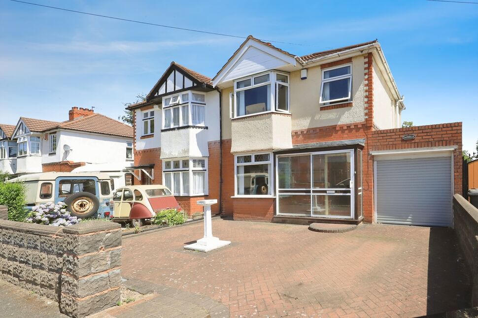 Main image of 3 bedroom Semi Detached House for sale, Plascom Road, Wolverhampton, West Midlands, WV1