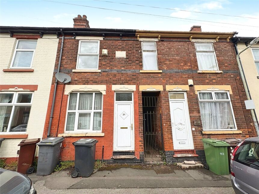 2 bedroom Mid Terrace House to rent
