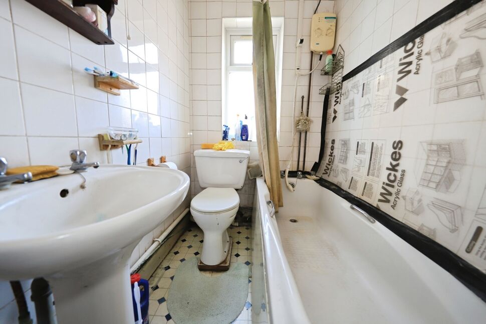 Bathroom / WC