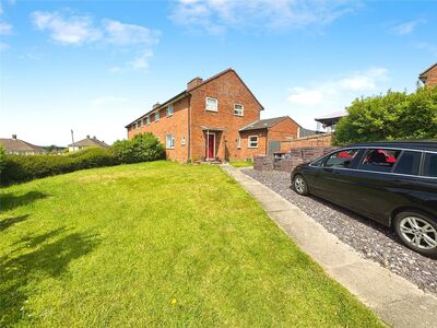 Manor Road, 3 bedroom Semi Detached House to rent, £1,200 pcm