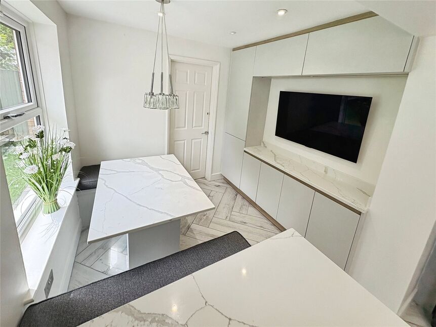 Breakfast Room