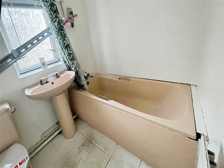 Bathroom / WC